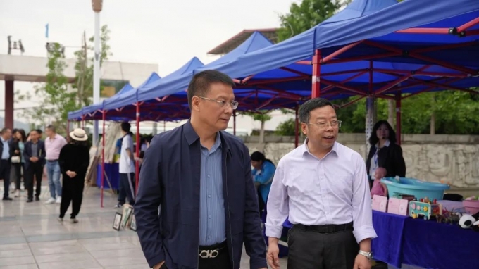 ����ְ�̽������������Խ����ǻ�